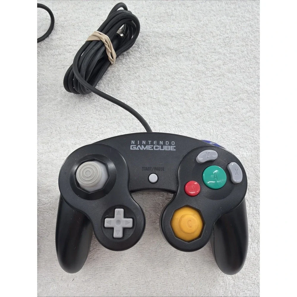 Nintendo GameCube Controller  Black DOL-003 Wired Controller Japan  14+ Set Of 2
